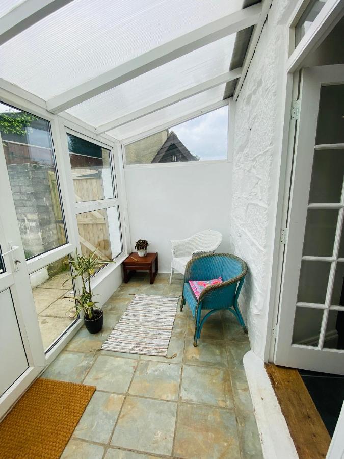 Beautiful 2 Bed End Terrace Victorian Town House Apartment Redruth Exterior photo